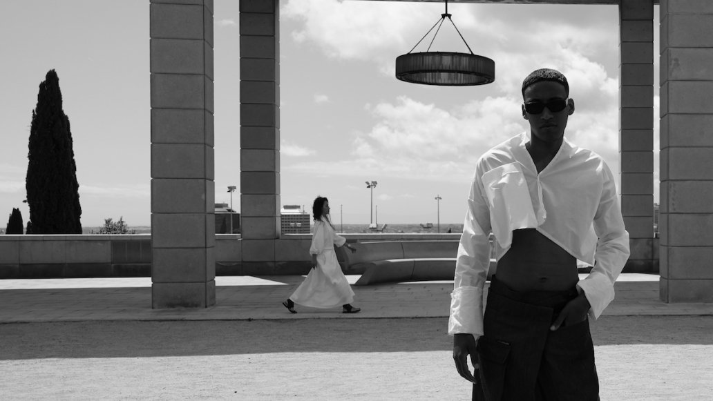 Black and white Fashion architecture photoshoot editorial Lupe Giraldo Barcelona Sebastien franca