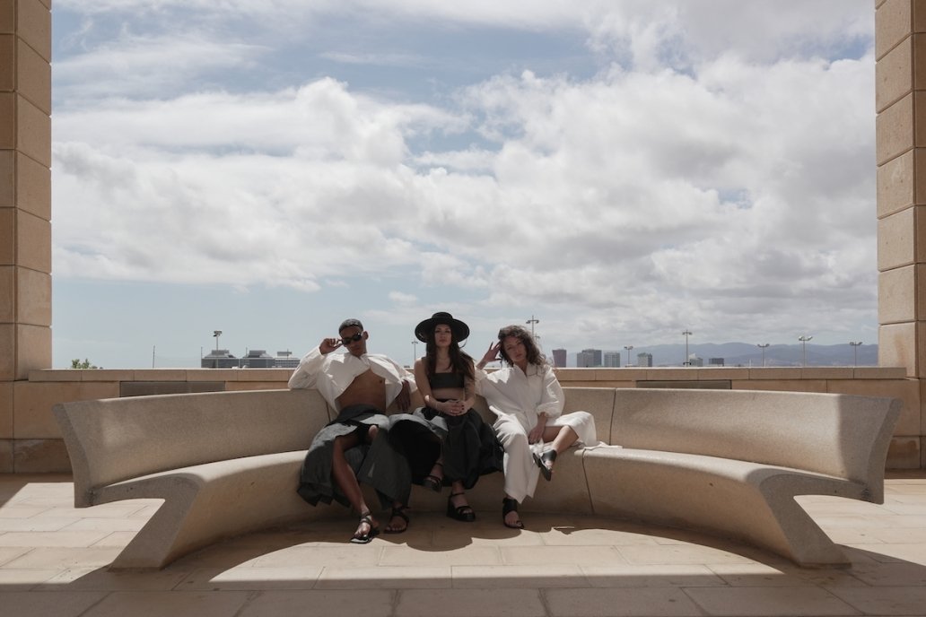 Fashion architecture photoshoot editorial group models Lupe Giraldo Barcelona Sebastien franca