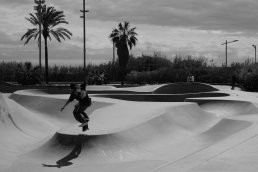 barcelona skate park black and white photography sebastien franca