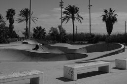 barcelona skate park black and white photography sebastien franca