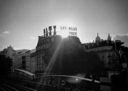 Noir et blanc photography Paris Tati iconic building