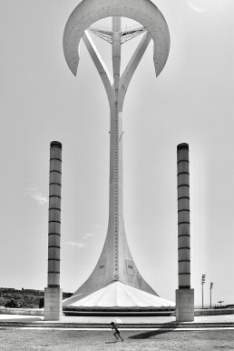 Black and white architectural photography child barcelona