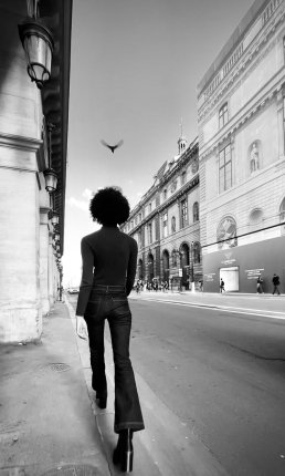 Black and white iconic fashion rivoli Paris