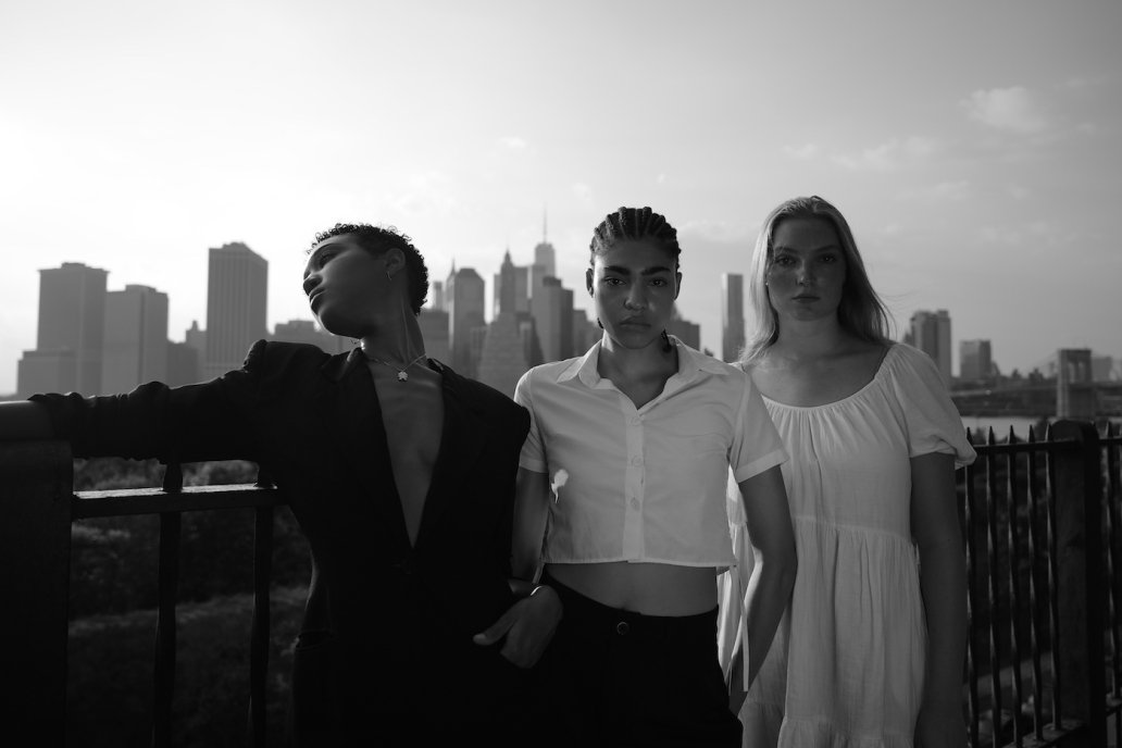 Fashion editorial black and white photograph New York Skyline Sebastien Franca Photographer