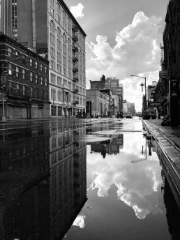 street photography canal Street New York City reflexion sebastien franca