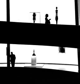 Fine art photography museum black and white shadow guggenheim New York Sebastien Franca