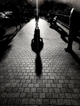 street photography man shadow New York City Sebastien Franca