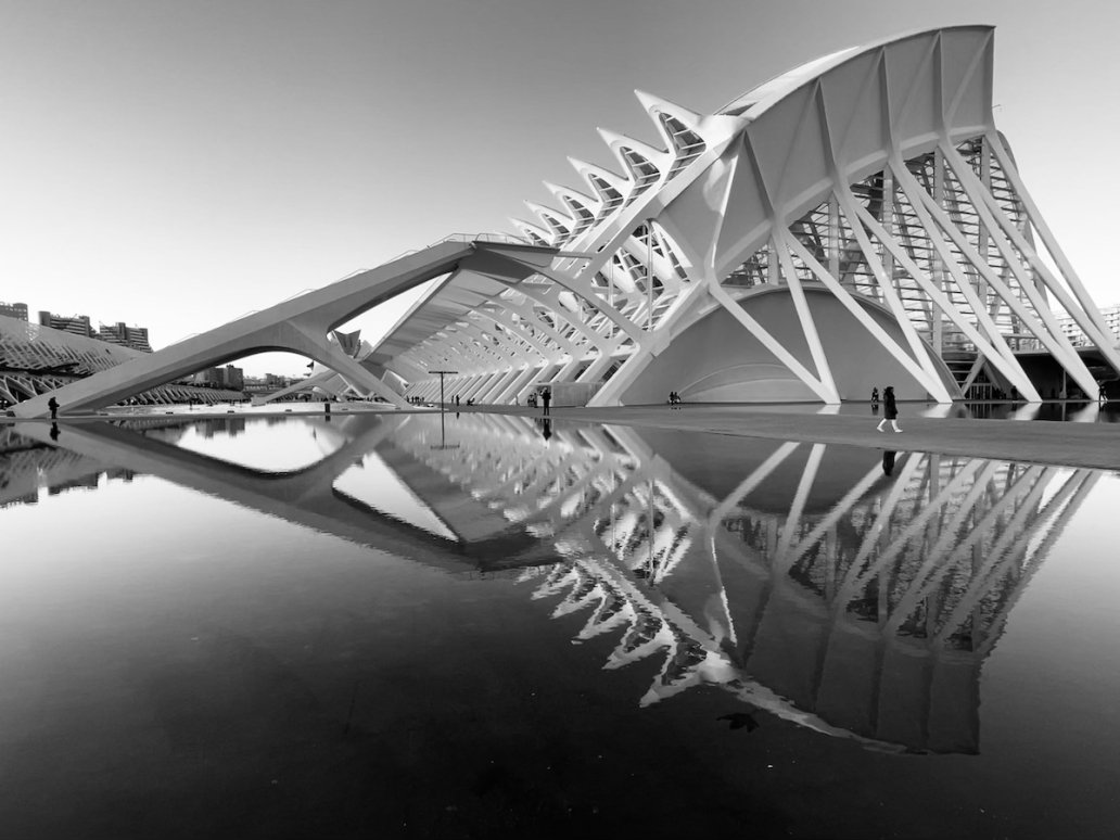Architectural Photography reflexion The city of arts and sciences Valencia Spain Santiago Calatrava Architectural Photographer Sebastien Franca Fine Art